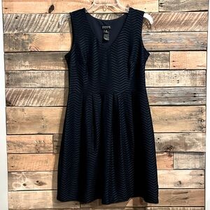 Simple navy blue dress sleeveless Enfocus